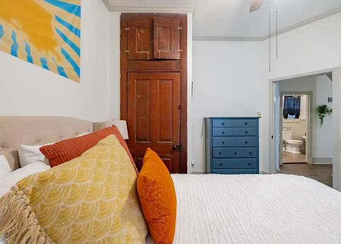 Appartement Charming 3br Historic On Mardi Gras Route